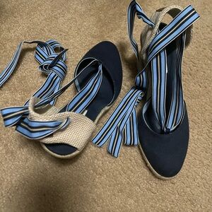 Tommy Hilfiger Navy Blue Espadrille Flats with Striped Ties.